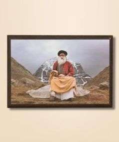 Sadhguru Kailash, Meditating